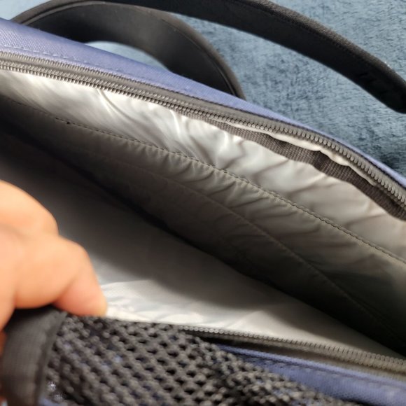 Columbia Michigan Wolverines University Blue Backpack Laptop Protection - Picture 10 of 11